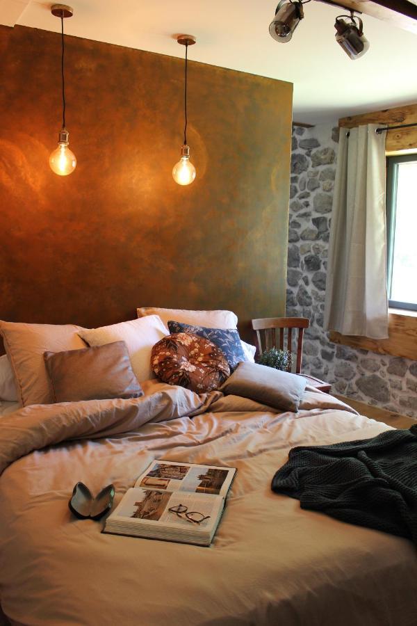 Le Petit Begou Bed and Breakfast Saint-Auban-d'Oze Eksteriør billede